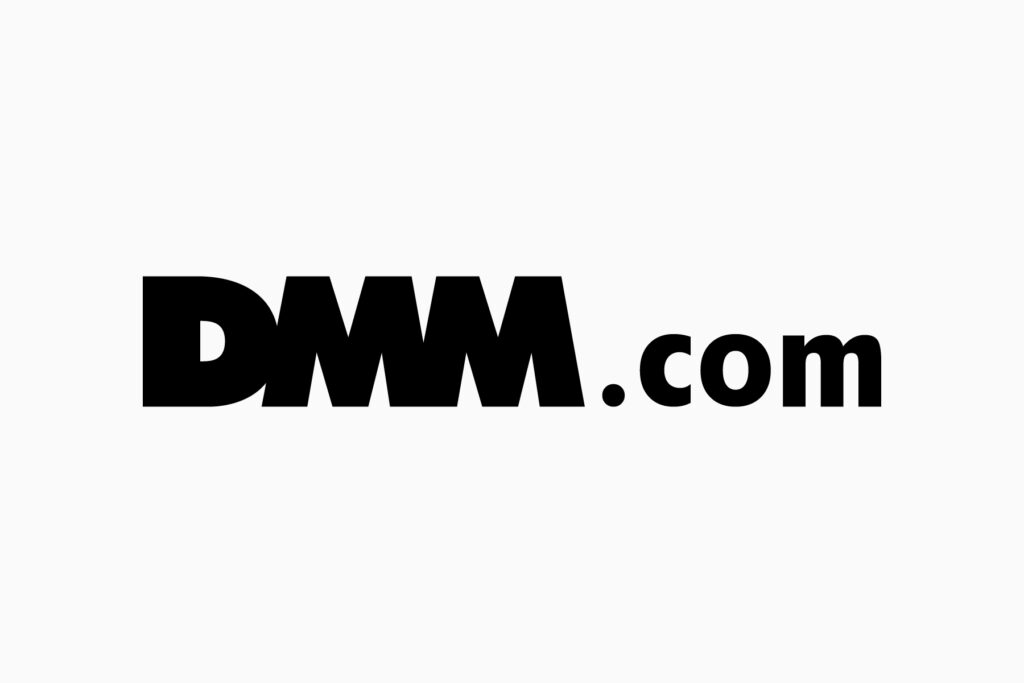 DMM.com（ディーエムエムドットコム）のロゴデザイン