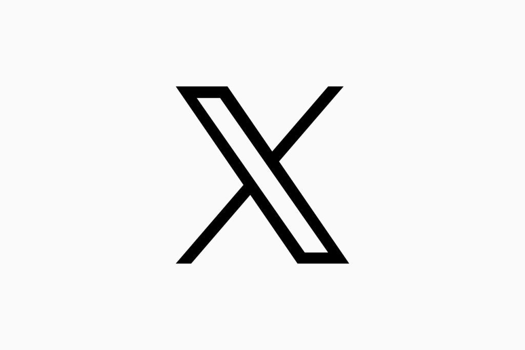 X（エックス）のロゴデザイン